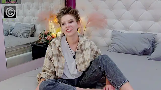 via mayer  online show from 02.02.25