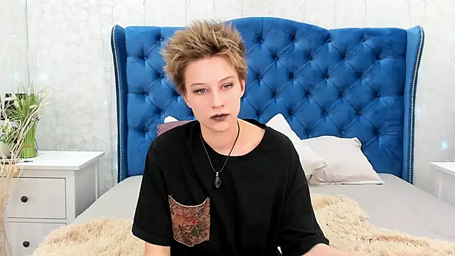 via mayer  online show from 03.14.25