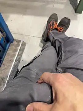 Snapshot of sempreilmio2 chatting on 03.04.25 sempreilmio2 online show from 03.04.25