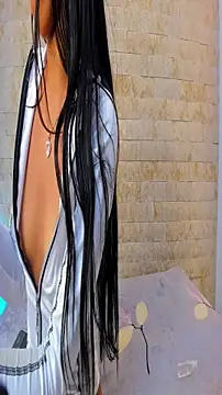 Snapshot of pocahontas_pow chatting on 10.23.25 pocahontas pow online show from 10.23.25