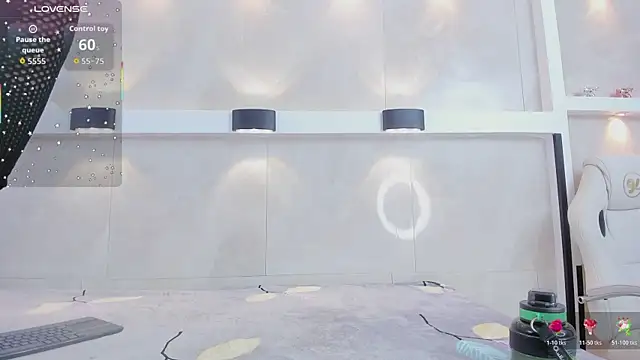 Snapshot of pocahontas_pow chatting on 11.07.25 pocahontas pow online show from 11.07.25