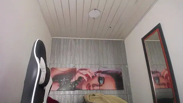 Miss sparkle00 online show from 11.08.25