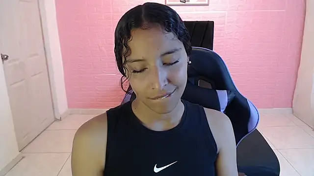 DULCE1609 online show from 12.22.25