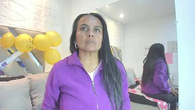 raquell moore online show from 01.06.26