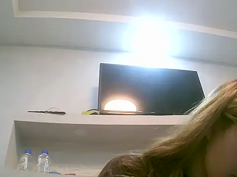 VittoriaTaylor online show from 02.18.26