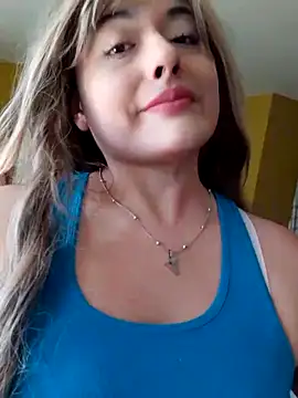 Snapshot of monicavictoria1301 chatting on 11.07.25 monicavictoria1301 online show from 11.07.25