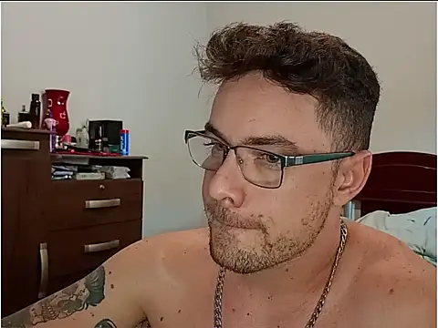 Dyllan   online show from 04.21.26