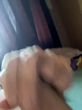 Snapshot of Klaus298 chatting on 10.20.25 Klaus298 online show from 10.20.25