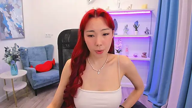Snapshot of AnnaReyla chatting on 05.23.26 AnnaReyla online show from 05.23.26