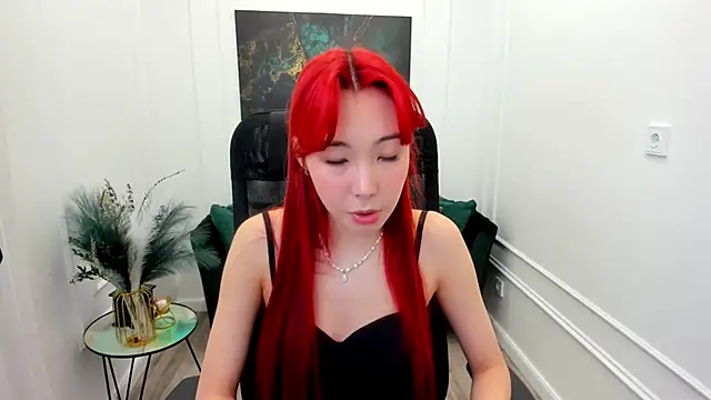 Snapshot of AnnaReyla chatting on 05.24.26 AnnaReyla online show from 05.24.26