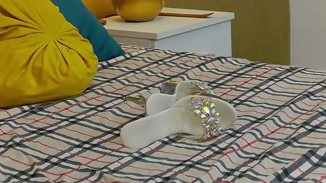 Snapshot of Annabellerise chatting on 03.13.25 Annabellerise online show from 03.13.25