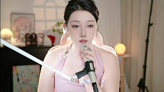 Dou-Dou-er online show from 09.29.25