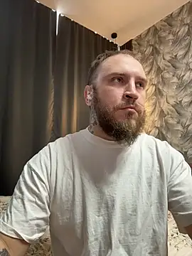 Snapshot of _XxX-XxX_ chatting on 04.20.26 XxX-XxX online show from 04.20.26