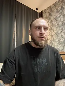 Snapshot of _XxX-XxX_ chatting on 05.27.26 XxX-XxX online show from 05.27.26