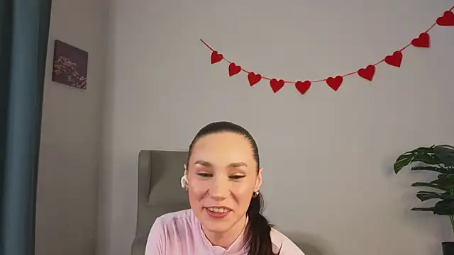 Snapshot of too_sexxxy chatting on 02.28.26 too sexxxy online show from 02.28.26