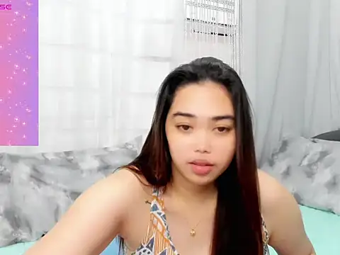 Snapshot of Love_Maybe chatting on 05.07.26 Love Maybe online show from 05.07.26