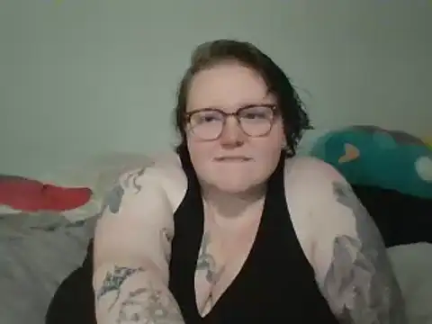 CorgiGodez98 online show from 02.14.25