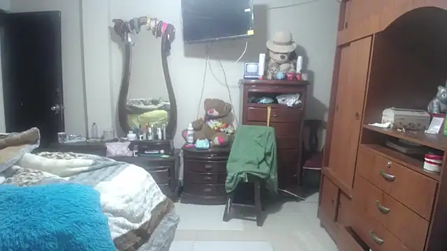 jazmin mature  online show from 03.01.26