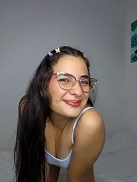 Snapshot of baaby-miiaa chatting on 01.18.25 baaby-miiaa online show from 01.18.25