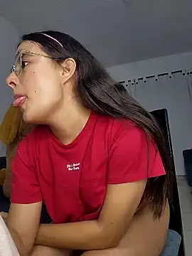 Snapshot of baaby-miiaa chatting on 01.23.25 baaby-miiaa online show from 01.23.25