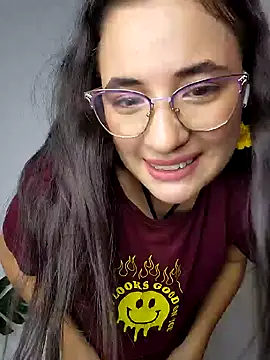 Snapshot of baaby-miiaa chatting on 01.27.25 baaby-miiaa online show from 01.27.25