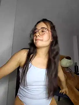 Snapshot of baaby-miiaa chatting on 03.10.25 baaby-miiaa online show from 03.10.25