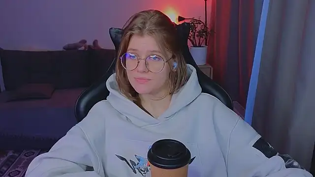 Snapshot of _JessieVibes chatting on 02.20.26 JessieVibes online show from 02.20.26