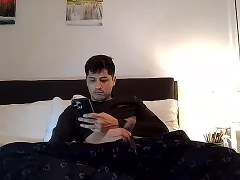 PerroDemonioHot online show from 02.17.26