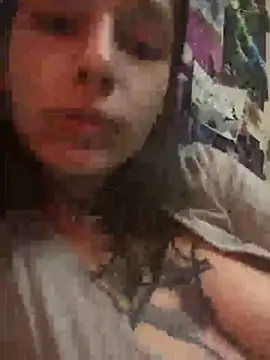 mollyEXD online show from 10.28.25