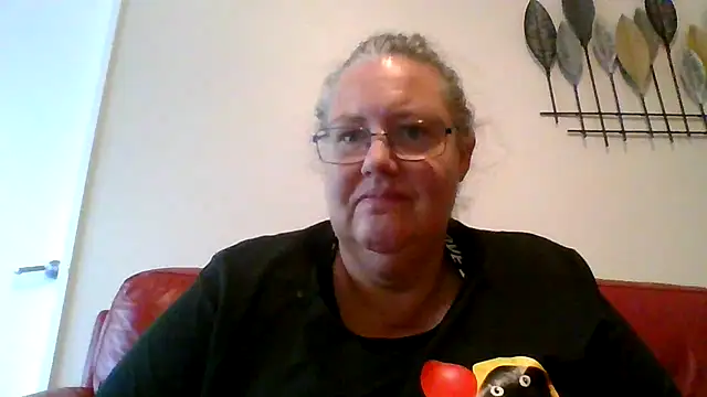 k1w1bbw online show from 02.10.25