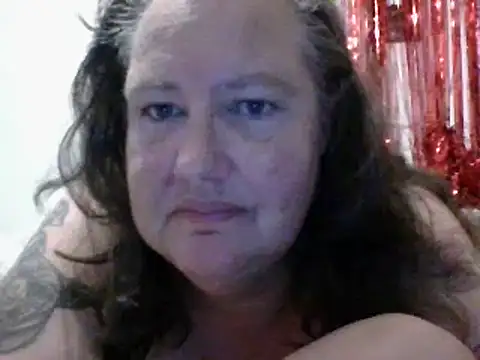 k1w1bbw online show from 02.18.25
