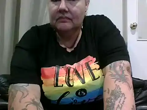 k1w1bbw online show from 03.22.25