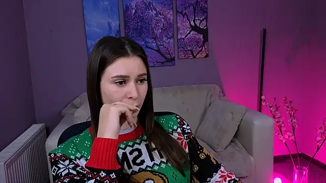 flora ri online show from 11.05.25