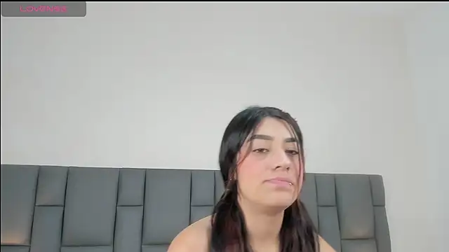 Snapshot of JuliiSweetie chatting on 02.18.25 JuliiSweetie online show from 02.18.25