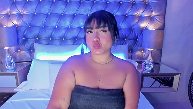 Snapshot of Camila_Mason chatting on 01.10.26 Camila Mason online show from 01.10.26