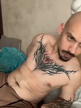 AssHunter4k online show from 10.15.25