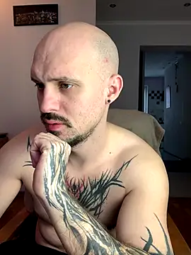 AssHunter4k online show from 12.17.25