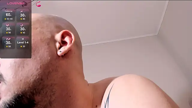 AssHunter4k online show from 04.16.26