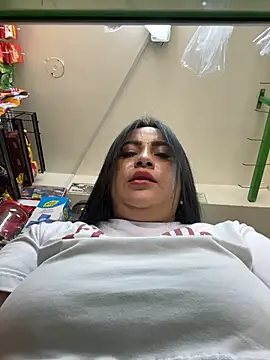 Miia Jazmin online show from 12.19.25