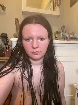 VenusandIppy online show from 10.18.25