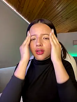 Sofia18 pinkk online show from 12.04.25