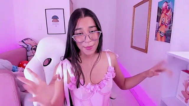 Dana Paula online show from 03.12.25