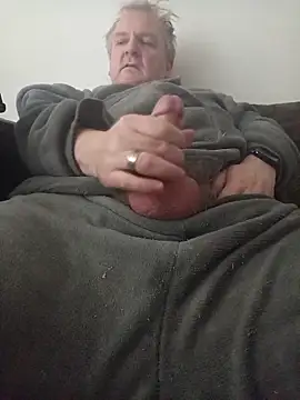 Paolo7619 online show from 10.29.25