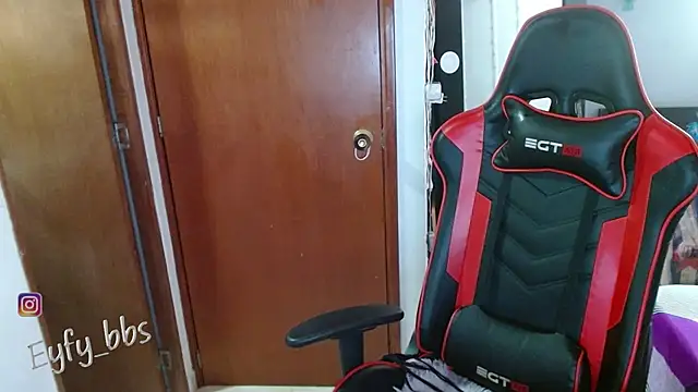 Snapshot of Eyfy_bbs chatting on 03.21.25 Eyfy bbs online show from 03.21.25