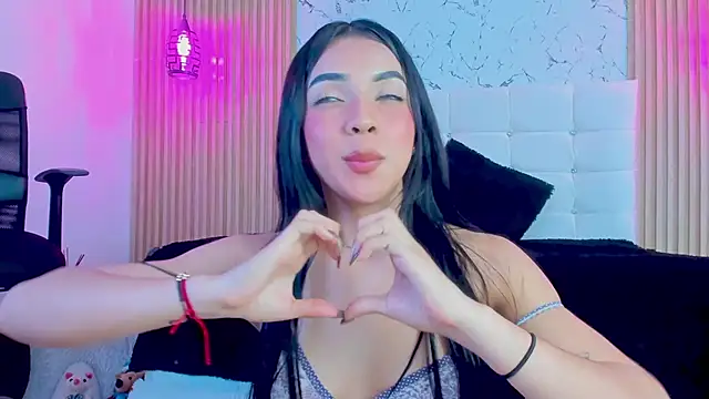 Snapshot of GABRIELAM_MS chatting on 02.19.25 GABRIELAM MS online show from 02.19.25