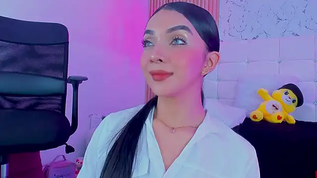 Snapshot of GABRIELAM_MS chatting on 03.21.25 GABRIELAM MS online show from 03.21.25