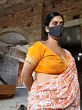 Snapshot of Sexybhabhi569 chatting on 09.10.25 Sexybhabhi569 online show from 09.10.25