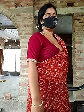 Snapshot of Sexybhabhi569 chatting on 09.14.25 Sexybhabhi569 online show from 09.14.25