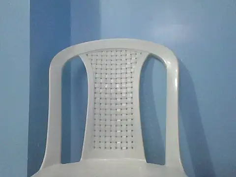 Leoni G online show from 10.25.25