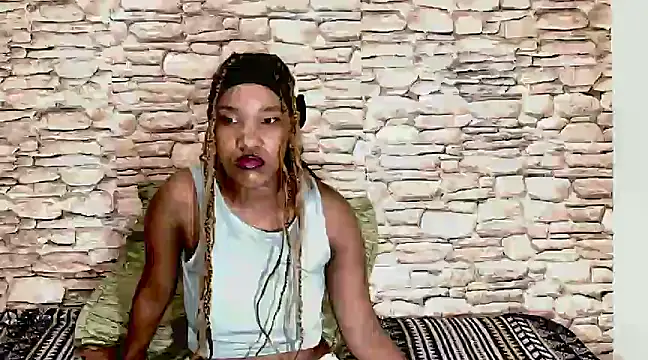 EroticSexyPrada online show from 02.26.25